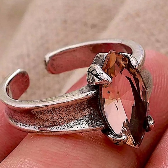 Emerald Green Citrine Sterling Silver Ring Set - Picture 5 of 8